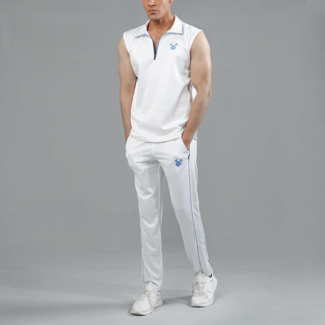 FIREOX Sleeveless Sweater, White Blue