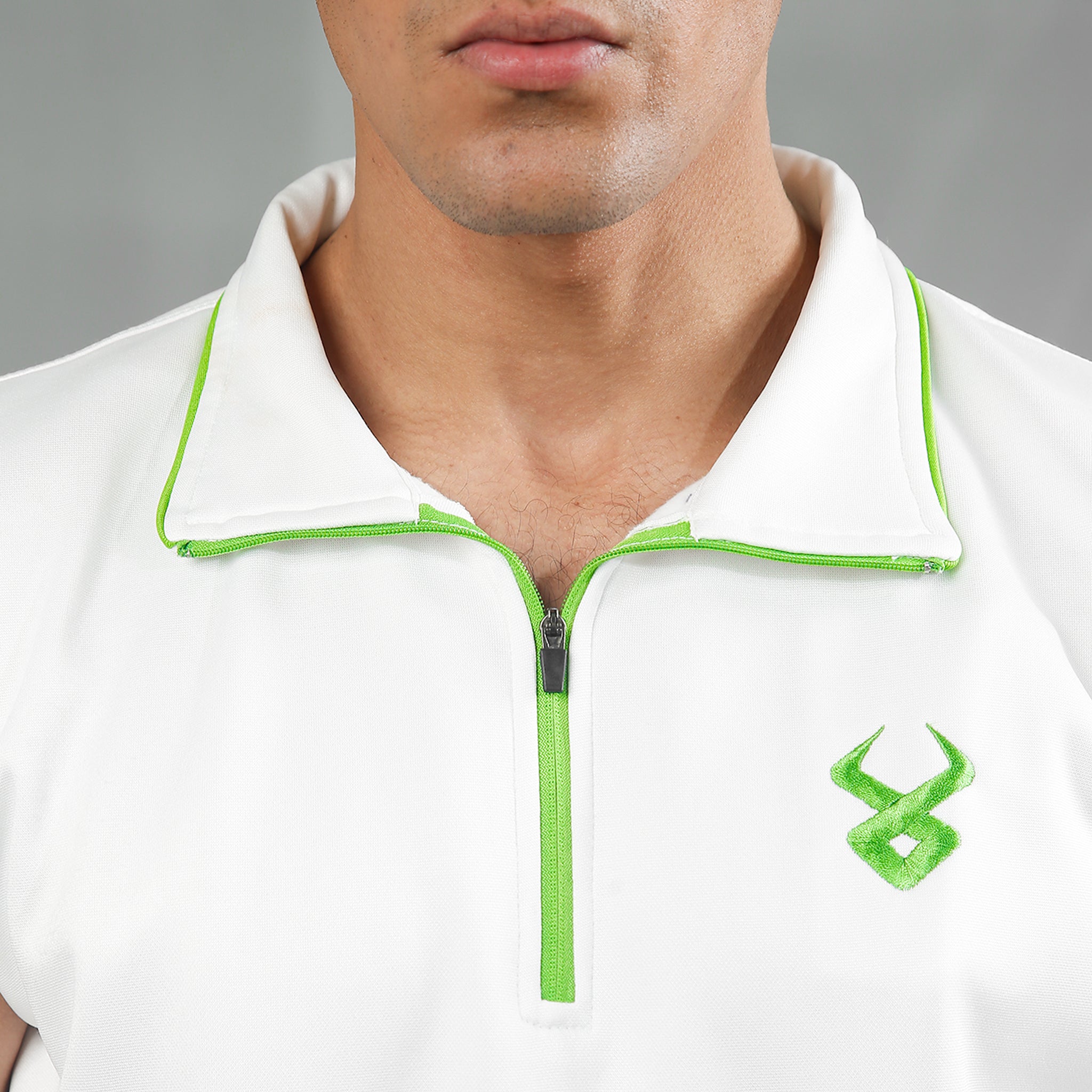 FIREOX Sleeveless Sweater, White Green